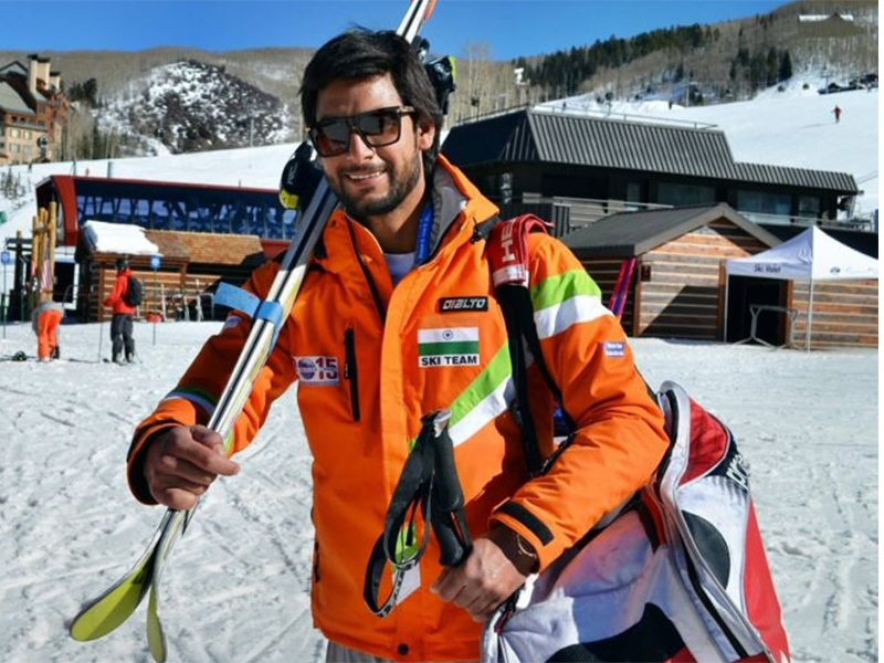 Arif Khan skis for India