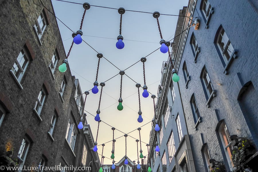 London Festive decorations fabulous fall getaways