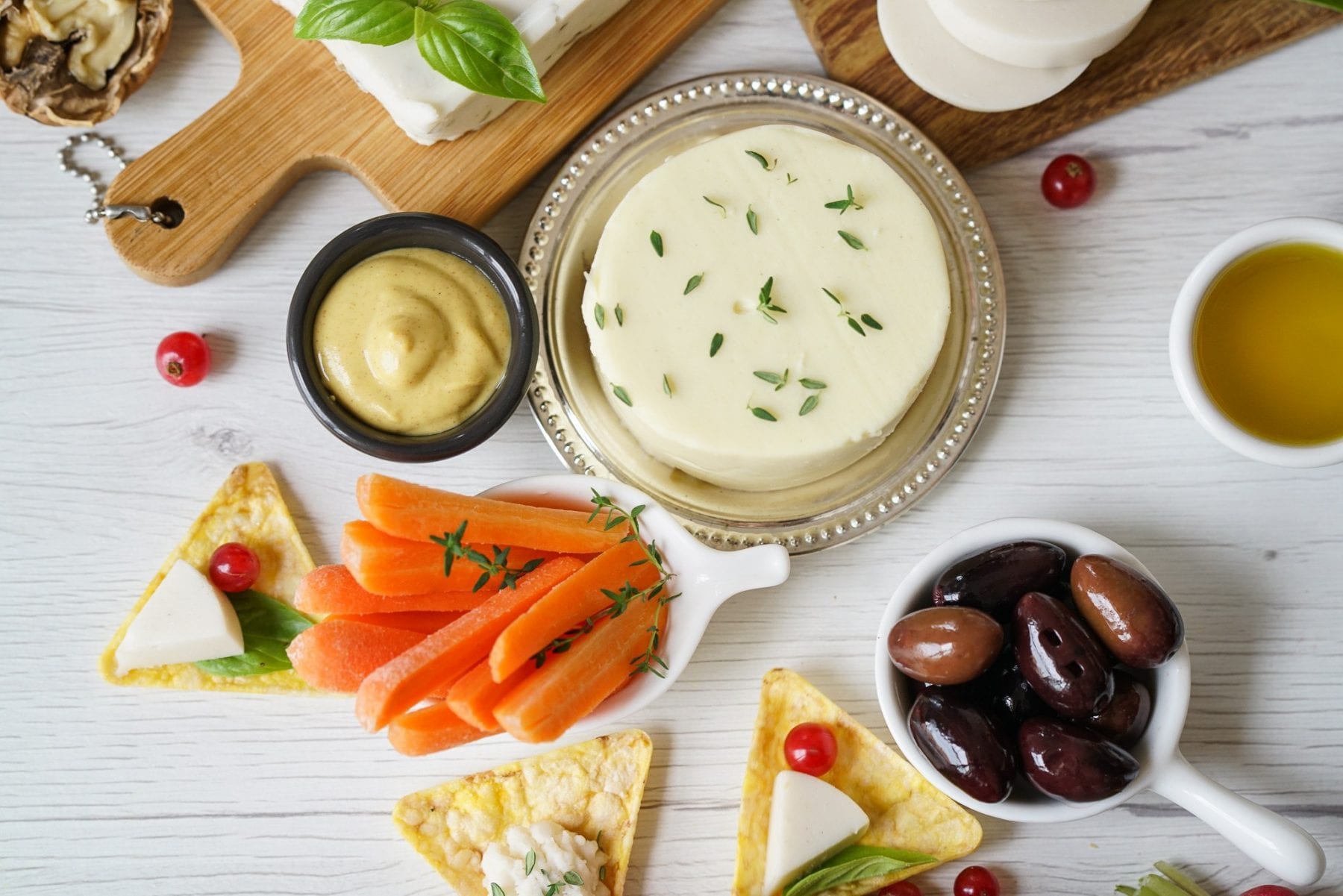 How To Build The Best Dairy-Free Cheese Platter Italian Style